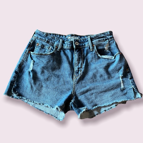 Levi's Pants - Levi’s Denizen High-rise Shorts, Size 4.